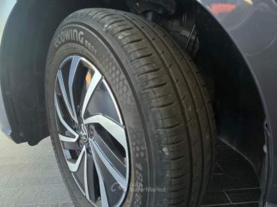 Volkswagen Polo LIFE 1.0 tsi 90 CV dsg Grigio usata Ferrara