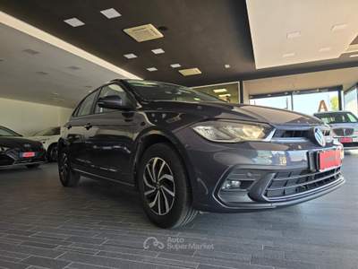 Volkswagen Polo LIFE 1.0 tsi 90 CV dsg Grigio usata Ferrara
