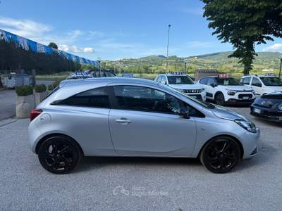 Opel Corsa " UNA CHICCA " GPL Tech Argento usata Assisi