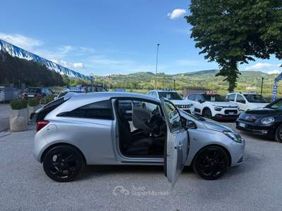 Opel Corsa " UNA CHICCA " GPL Tech Argento usata Assisi