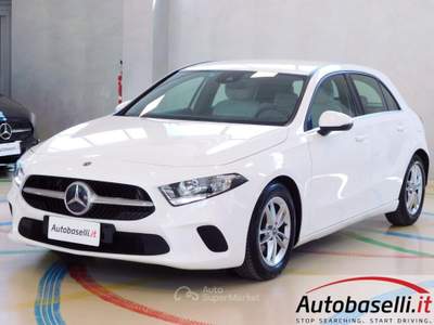 Mercedes-Benz Classe A D AUTOMATIC 7G-DCT BUSINESS 116CV, PELLE IVORY Bianco usata Quinzano D'oglio