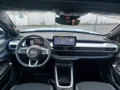 Jeep Avenger 1.2 110 CV MHEV Summit km.0 PREZZO REALE!! Grigio usata GRASSOBBIO