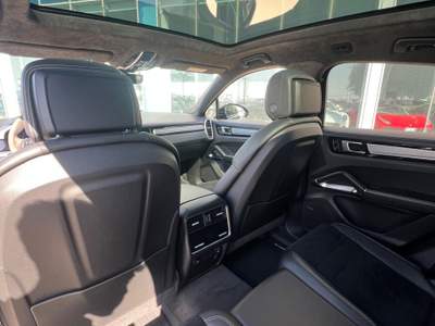 Porsche Cayenne Coupè 4.0 V8 Turbo S E-Hybrid Nero usata Gela