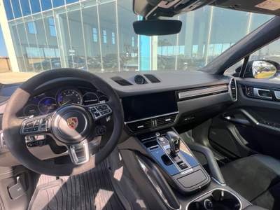 Porsche Cayenne Coupè 4.0 V8 Turbo S E-Hybrid Nero usata Gela