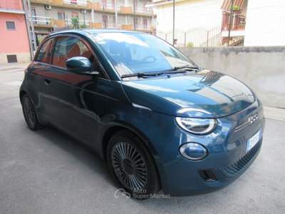 Fiat 500 500e Berlina 42 kWh La Prima Blu/Azzurro usata Striano