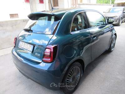 Fiat 500 500e Berlina 42 kWh La Prima Blu/Azzurro usata Striano
