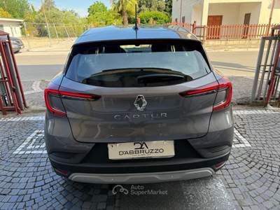 Renault Captur RENAULT CAPTUR 1.0 BENZ 90CV 2023 SOLI 46000 KM Grigio usata Dugenta