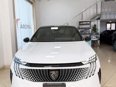 Peugeot 3008 Hybrid 136 e-DCS6 GT Bianco usata San Felice a Cancello