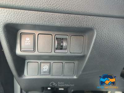 Nissan Qashqai 1.5 dci Acenta 110cv Bianco usata vicenza