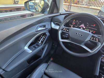 Audi Q5 204 CV quattro S tronic line Grigio usata Brusciano