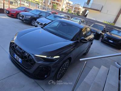 Audi Q5 204 CV quattro S tronic line Grigio usata Brusciano