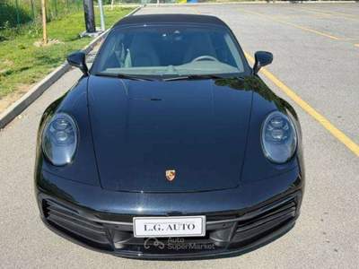 Porsche 911 992 Targa 3.0 4 * NAZIONALE * 1 proprietario Nero usata Banchette