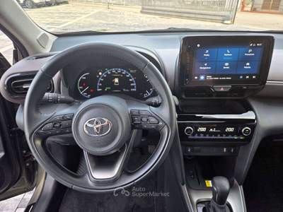 Toyota Yaris Cross Yaris Cross  1.5h Lounge fwd 116cv e-cvt Verde usata Pescantina