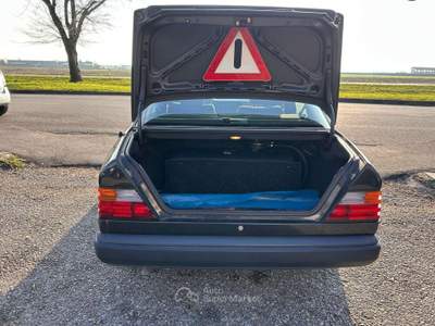 Mercedes-Benz Classe E 2.0 benzina/GPL 90 KW Grigio usata Inzago