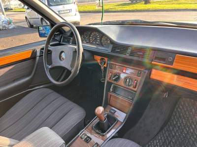 Mercedes-Benz Classe E 2.0 benzina/GPL 90 KW Grigio usata Inzago