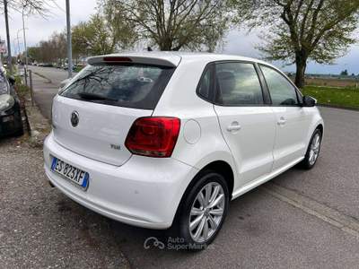 Volkswagen Polo Polo V 2013 5p 1.6 tdi Highline 90cv *139.000 KM* Bianco usata Inzago