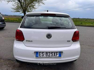 Volkswagen Polo Polo V 2013 5p 1.6 tdi Highline 90cv *139.000 KM* Bianco usata Inzago
