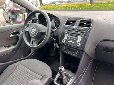 Volkswagen Polo Polo V 2013 5p 1.6 tdi Highline 90cv *139.000 KM* Bianco usata Inzago