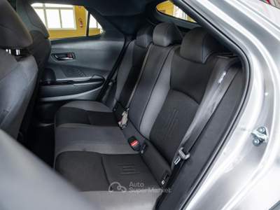 Toyota C-HR 1.8 hev Trend fwd e-cvt Argento usata Seveso