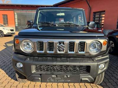 Suzuki Jimny 1.5 L TOP GLX 5 PORTE 4X4 KM0 Nero usata Milano