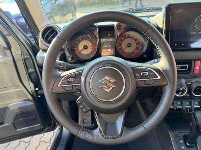 Suzuki Jimny 1.5 L TOP GLX 5 PORTE 4X4 KM0 Nero usata Milano