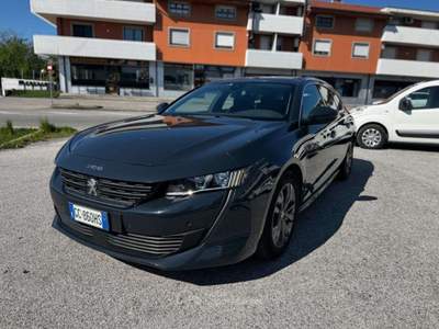 Peugeot 508 508 SW 1.5 bluehdi Business TG : GC860HS Nero usata Basiliano