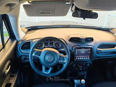 Jeep Renegade Motore ,carrozzeria ed interni pari al nuovo , non fumatore . usata Massa e cozzile