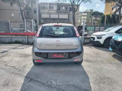 Fiat Punto Evo 1.2 5 porte Dynamic GPL Argento usata Volla