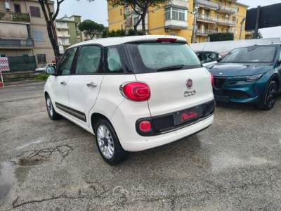 Fiat 500L 1.3 Multijet 95 CV Lounge Bianco usata Volla