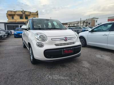 Fiat 500L Living 1.3 Multijet 95 CV Lounge 7 Posti Bianco usata Volla