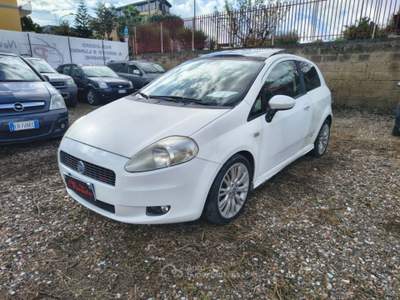 Fiat Grande Punto 1.3 MJT 90 CV 3 porte Sport Bianco usata Volla