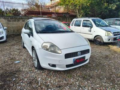 Fiat Grande Punto 1.3 MJT 90 CV 3 porte Sport Bianco usata Volla