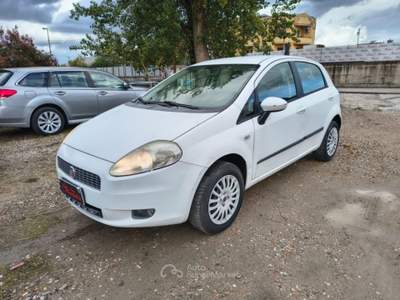 Fiat Grande Punto 1.4 5 porte Dynamic Natural Power Bianco usata Volla