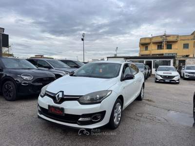 Renault Mégane Mégane 1.5 dCi 110CV S&S ESM SporTour Limited Bianco usata Volla