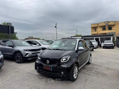 Smart ForFour 70 1.0 Passion Cabrio Nero usata Volla