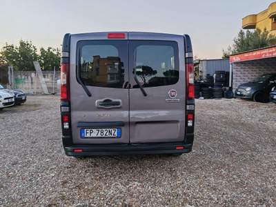 Fiat Talento 1.6 TwinTurbo MJT 125CV PL-TN Combi 12q Grigio usata Volla