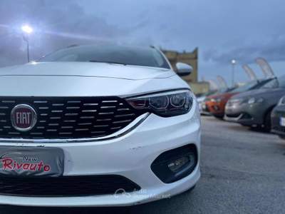 Fiat Tipo 1.6 Mjt S&S SW Lounge Bianco usata Volla