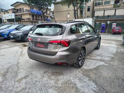 Fiat Tipo 1.6 Mjt S&S DCT SW Lounge Grigio usata Volla