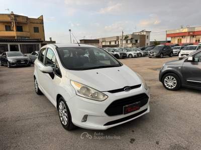 Ford B-Max 1.5 TDCi 75 CV Titanium Bianco usata Volla