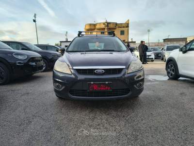 Ford Focus 1.6 TDCi 90 CV 5 P Titanium Grigio usata Volla
