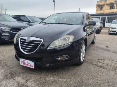 Lancia Delta 1.6 MJT DPF 120 CV Gold Nero usata Volla