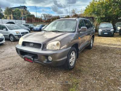 Hyundai Santa Fe 2.0 CRDi TD 4WD Plus Grigio usata Volla
