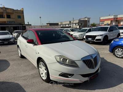 Lancia Delta 1.6 MJT DPF 120 CV Gold Bianco usata Volla