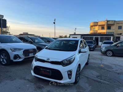 Kia Picanto 1.0 12V EcoGPL 5 porte Cool Bianco usata Volla