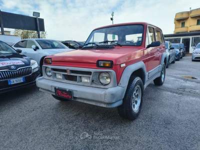 Lada Niva Master 4 X 4 Rosso usata Volla