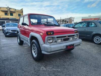 Lada Niva Master 4 X 4 Rosso usata Volla