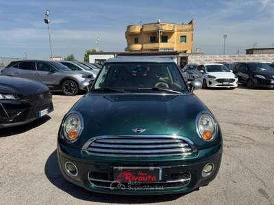 MINI Clubman Mini 1.6 16V Cooper D Chili Clubman Verde usata Volla MINI Clubman Mini 1.6 16V Cooper D Chili Clubman Verde usata Volla