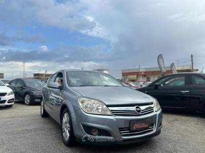 Opel Astra 1.7 CDTI 101CV 5 porte Cosmo Grigio usata Volla