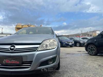 Opel Astra 1.7 CDTI 101CV 5 porte Cosmo Grigio usata Volla