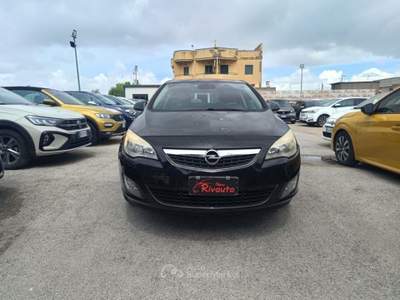 Opel Astra 1.4 100CV 5 porte Elective Nero usata Volla
